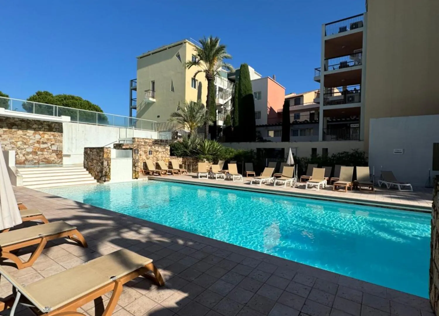 Penthouse - Jacuzzi - Terrace - Parking - 2 Pools Apartment Antibes