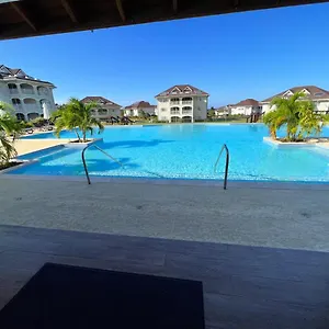  Apartment New Luxurious Retreat Near Ocho Rios Jamaica